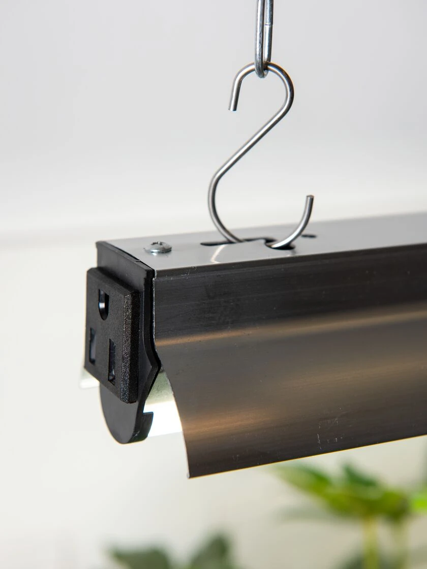 Miracle LEDĀ® Hangable LED Grow Light - Image 4